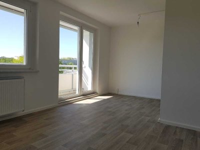 Halle/ Neustadt - Familienfreundlich wohnen – mit offener Küche & Abstellraum !