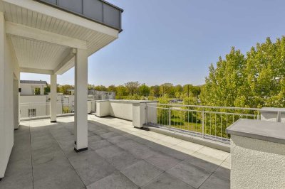 PROVISIONSFREI! PENTHOUSE-MAISONETTE MIT ATEMBERAUBENDER UMLAUFENDER TERRASSE, EBK, STELLPLATZ!