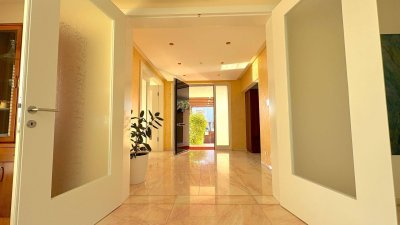 klassisch &amp; elegant - Villa für höchste Ansprüche