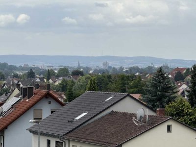 Ansprechende 3-Zimmer-Wohnung mit Balkon und EBK in Hösbach