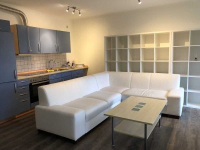 Voll möblierte Wohnung, 725 € Warmmiete , 40 m², 2 Zimmer, Garten, Stellplatz