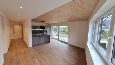 Schöne Erdgeschosswohnung (gehobener Standard) in ruhiger Lage