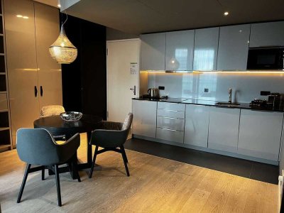 Stuttgarts Finest: Exklusives Appartement in der Cloud N°7