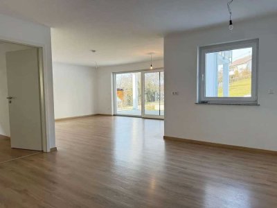 2,5 Zimmer- Wohnung mit gehobener Ausstattung