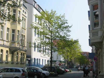 Nähe Herrenhäuser Gärten, EG mit eigenem Garten + Garage (Wallbox)