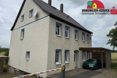 Großes Einfamilienhaus für Individualisten mit Hang zum Umweltbewusstsein und Naturverbundenheit