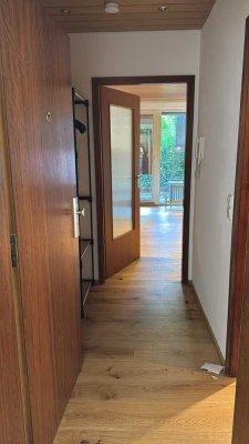 1-Raum Souterrain-Wohnung mit gehobener Innenausstattung mit EBK in Bad Kreuznach