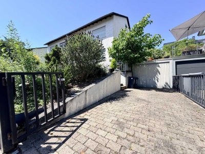 ***Seltene Gelegenheit in Bergen-Enkheim: Doppelhaushälfte mit großem Entwicklungspotenzial***