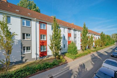 Schöne und helle 3-Zimmer Wohnung mit Balkon in Magdeburg !