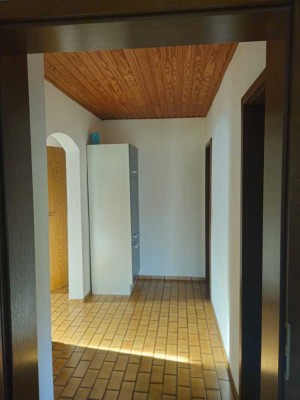 Dachgeschosswohnung zu vermieten – ca.68 m²