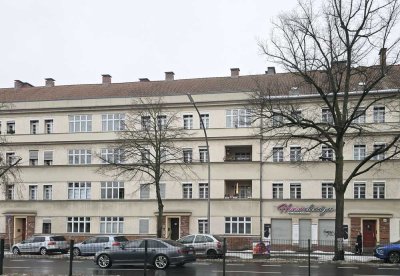Gepflegte 2-Zi-Whg mit Loggia in Wittenau mit Entwicklungspotenzial