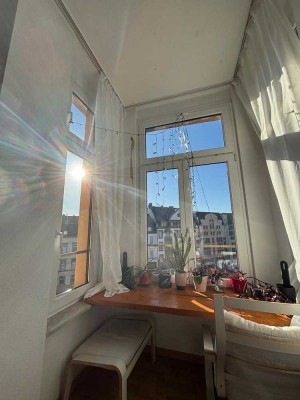 5 Zimmer Wohnung, zwei Balkone mitten in Wiesbaden