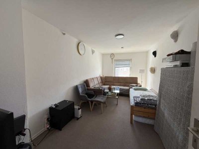 gemütliche 1,5 Zimmer Wohnung
