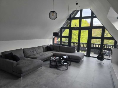 Erstbezug nach Sanierung: Luxuriös ausgestattete, voll möblierte 3,5-Zimmer-Wohnung in Rödinghausen