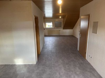 Helles Dachgeschossapartment in ruhiger Lage