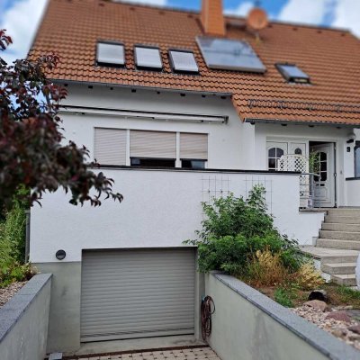Neu: Schöne, helle 3-Zimmerwohnung mit großem Garten in ruhiger Lage