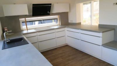 Moderne 3-Zi-EG-Wohnung | Kamin | EBK |Terrasse & Garten| Marbach