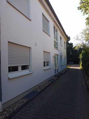 Helle 2-Zimmer Wohnung im 1. OG in Rheindahlen