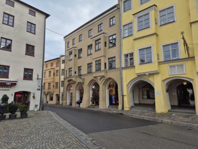 Großzügige 2- Zimmer Wohnung direkt am Marienplatz - Für Altstadt Liebhaber, zur Zeit vermietet.Nr.4