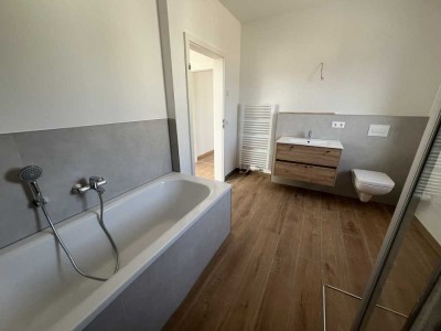 Erstbezug! Modernes Einfamilienhaus mit 600 m² Grundstück