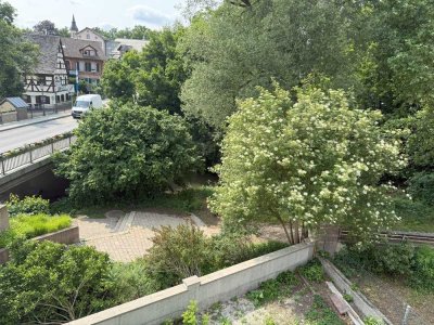 Neusanierte Maisonette Wohnung 160qm mit großem Balkon, Einbauküche und 2 Bäder