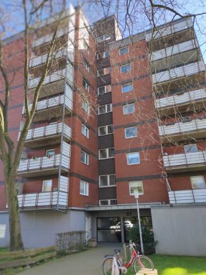 Schönes 1 Zimmer Appartment mit Balkon