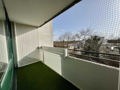 Schöne Aussichten für Ihr neues Zuhause: 1-Zimmer-Wohnung mit Balkon