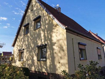 Einfamilienhaus - 132500 € - 100 m² - 5.0 Zi. - sofort bezugsfertig