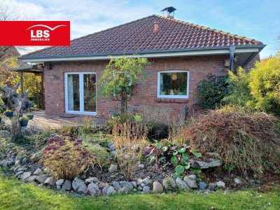 Wunderschöner Bungalow auf tollem Grundstück