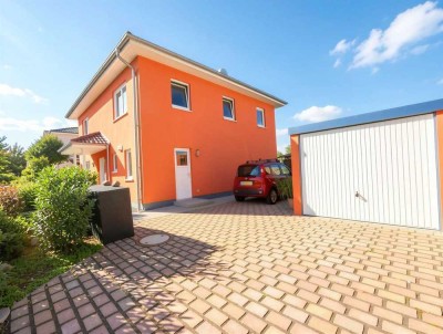Zukunft trifft Komfort – Erdwärme, PV & Luxusausstattung in ruhiger Lage