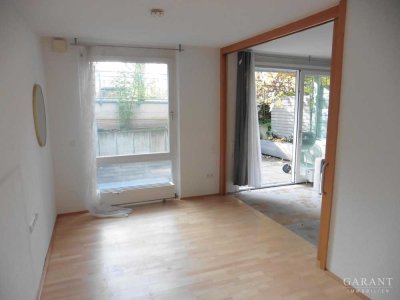 Attraktive 2 Zimmer-Wohnung mit Terrasse in zentraler, ruhiger Lage von Stuttgart-Bad Cannstatt