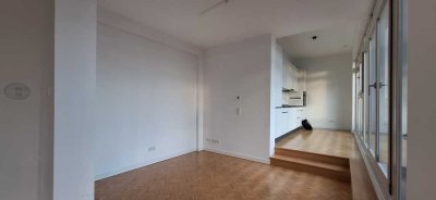 Penthouse-Wohnung am Kurfürstendamm – Urbaner Luxus über den Dächern Berlins