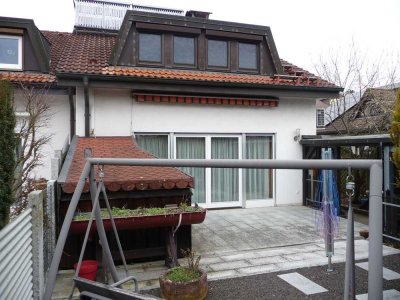 Großzügige Doppelhaushälfte in ruhiger Lage zu vermieten