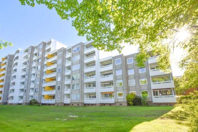 Mit Blick ins Grüne! Großzügige 4-Zimmer-Wohnung mit Balkon in der Nordstadt.