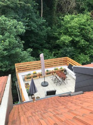 Große 6 ZKB Maisonette-Wohnung in schönem Altbau mit Dachterrasse in Saarbrücken, Talstraße