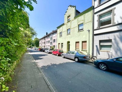 Charmante ETW in Rüttenscheid: lichtdurchflutete Räume, modernisiertes Bad, 2 Stellplätze & Garage!