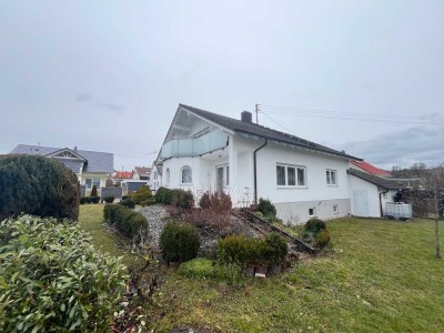 Attraktives Einfamilienhaus mit zusätzlicher Einliegerwohnung – perfekt für die Familie