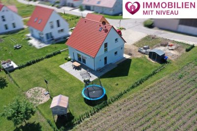 Auf ins gemachte Nest!  KFW-40 Familientraum in 1a Lage vor den Toren von Nördlingen´s