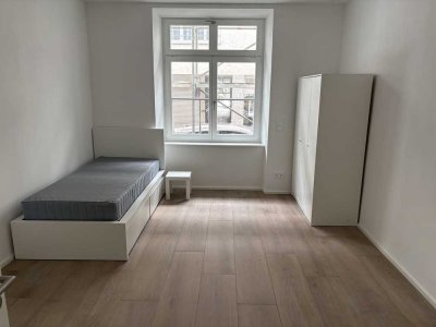 Uni + Englischer Garten - möblierte Zimmer in Studenten-WG