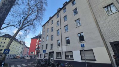 Ruhig wohnen zwischen Uni, Barbarossaplatz und Volksgarten - leerstehend (A383)