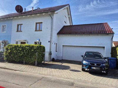 Moderne und Familienfreundliche DHH mit ausgebauter Doppelgarage "Provisionsfrei"