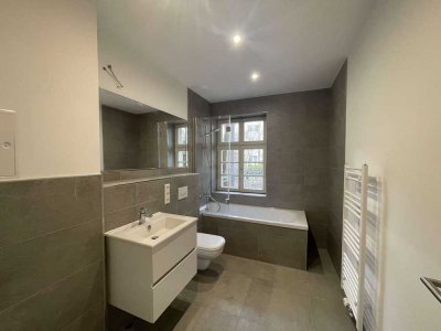 moderner Erstbezug - 2 Zimmerwohnung mit extra Küche & Balkon im Leipziger Süden - WE 13