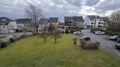 Stufenlos: 3-Zi-Whg. mit Süd-Balkon, Aufzug und Garage im schönen Bochum-Stiepel