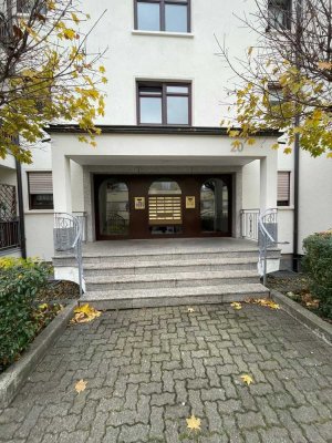 Helle 2-Zimmer Erdgeschosswohnung mit Balkon in Lörrach