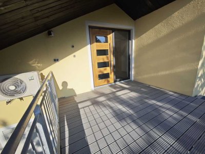 Attraktive 3-Zimmer-Wohnung mit gehobener Innenausstattung mit Balkon und EBK in Lauf an der Pegnitz