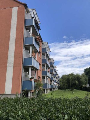 zentrale ETW in Potsdam mit Balkon zu verkaufen!