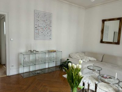 Suche Nachmieter*in für schöne Altbauwohnung in Bahnhofsnähe