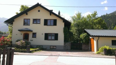 Erdgeschoß-Wohnung in 2-Parteien-Haus, 70 m², 2 Zimmer, Laube, Garage &amp; Sauna inkl. Garten- und Kellernutzung