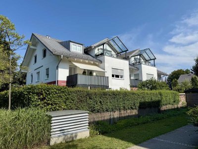 Lichtdurchflutet 3 Zi.-Dachgeschoss-Whg. mit Süd-West-Balkon in absolut ruhiger, zentraler Lage!
