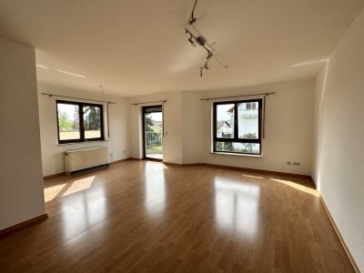 Perfekte Aufteilung auf 74 m² - Ansprechende 3-Zimmer-Wohnung mit Balkon in Oberhausen-Rheinhausen